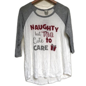 Paper Crane Naughty Christmas Presents Tee NWT Size Small